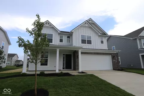 16787 Cheddar Dr, Noblesville, IN 46060