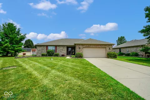 4171 S Danita Ct, New Palestine, IN 46163