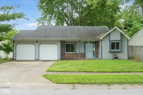 4461 Braemar Dr, Indianapolis, IN 46254