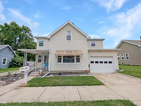 1009 Gentry St, Frankfort, IN 46041