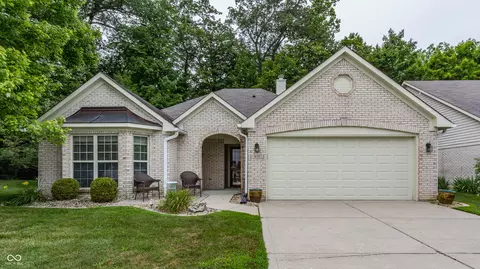 1640 Stable Cir, Indianapolis, IN 46239