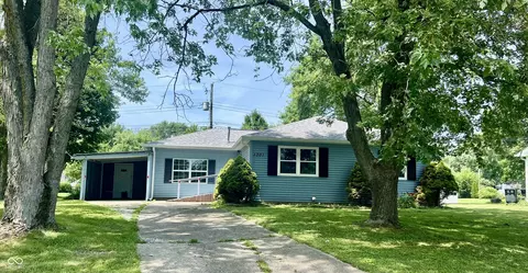 1301 Brooke Dr, Lebanon, IN 46052