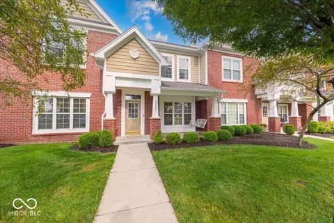 15555 Portland Dr, Westfield, IN 46074