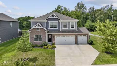 9778 Alzada Dr, Fishers, IN 46040