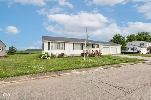 206 Davis St, Windfall, IN 46076 photo 27
