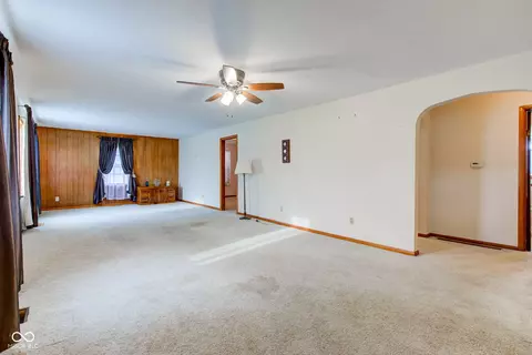 206 Davis St, Windfall, IN 46076 photo 16