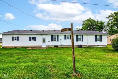 206 Davis St, Windfall, IN 46076 photo 30