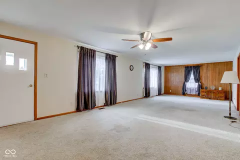 206 Davis St, Windfall, IN 46076 photo 15