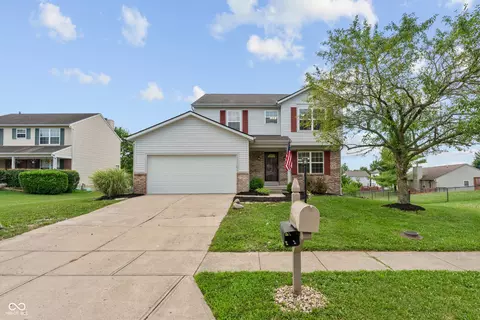 10711 Regis Ct, Indianapolis, IN 46239