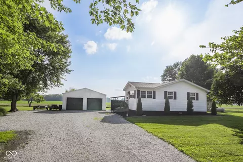 7823 N County Road 300 W, Brazil, IN 47834