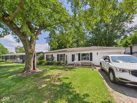 311 Hawthorne Ave, Anderson, IN 46011