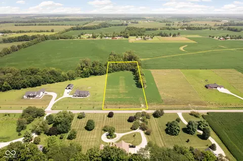 8302 W County Road 150 S, Coatesville, IN 46121