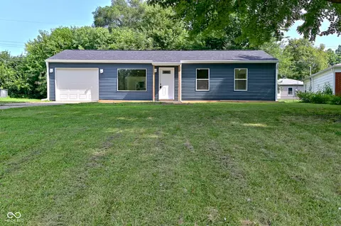 34 Sunset Mnr Dr, Mooresville, IN 46158