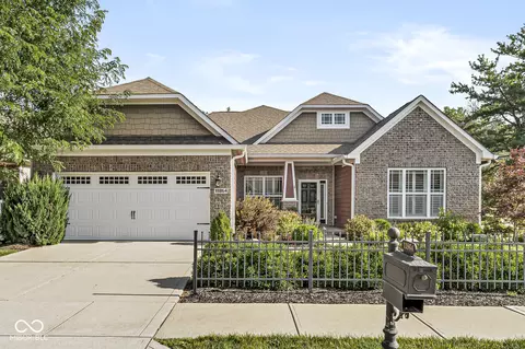 11864 Avedon Dr, Zionsville, IN 46077