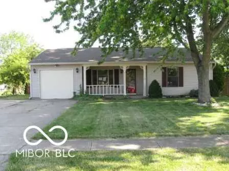65 Christy Dr, Greenwood, IN 46143