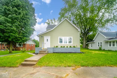 305 W Monroe St, Alexandria, IN 46001