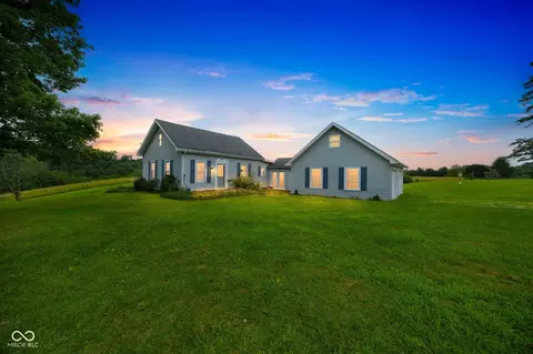 9433 State Road 250, Bennington, IN 47011