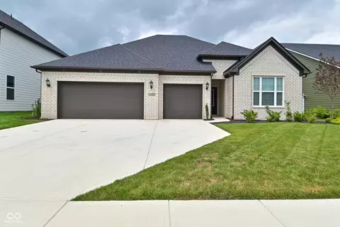 6662 Ambassador Dr, Plainfield, IN 46168