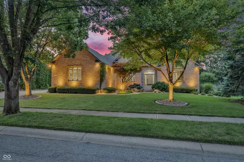 3794 Lomond Ct, Greenwood, IN 46143