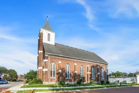 401 E Madison St, Franklin, IN 46131