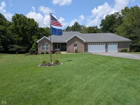 1941 Aquarius Dr NW, Corydon, IN 47112