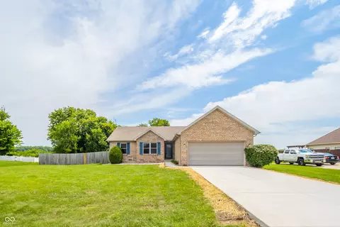 6746 Knoll Crest Way, Pendleton, IN 46064 photo 4