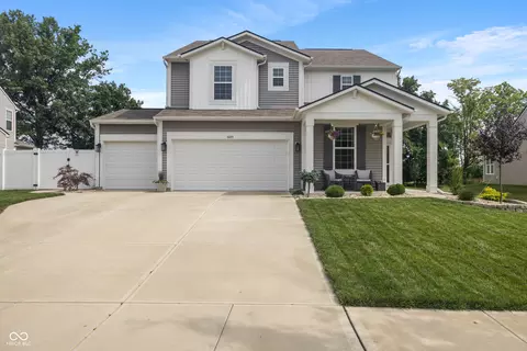 6674 Rainwater Ln, Whitestown, IN 46075