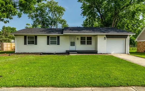 9222 Jackson St, Indianapolis, IN 46231