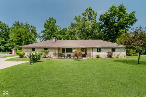7145 Hawks Hill Rd, Indianapolis, IN 46236