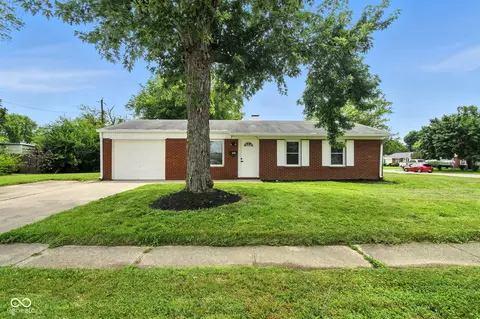 4829 W 37th St, Indianapolis, IN 46224
