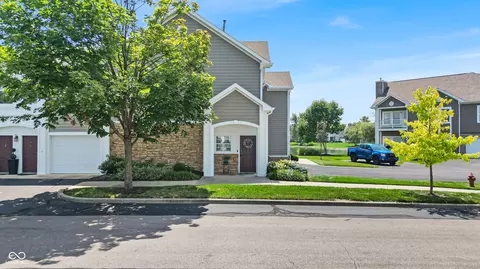 1361 Sierra Spgs, Indianapolis, IN 46280