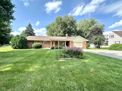 1592 W James Dr, Crawfordsville, IN 47933