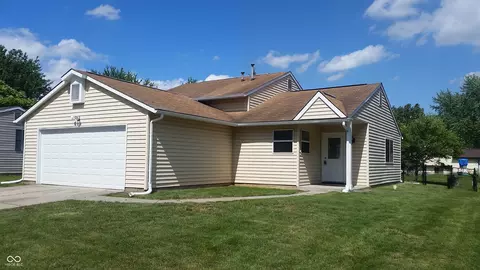 2903 Heatherlea Dr, Indianapolis, IN 46229