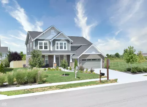 6330 Teakwood Way, Mccordsville, IN 46055