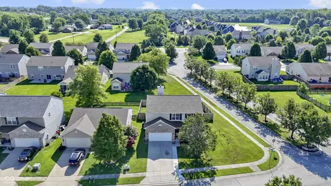 12429 Berry Patch Ln, Fishers, IN 46037 photo 48