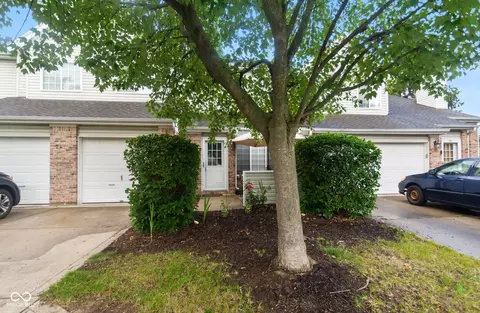 5718 Mignon Dr, Indianapolis, IN 46254