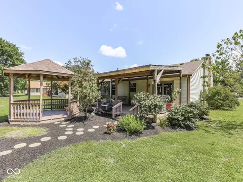 360 E County Line Rd, Morgantown, IN 46160