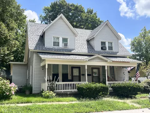 306 N 11th St, Noblesville, IN 46060