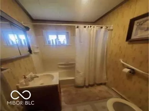 Bath - 1261 S Main St, Dunkirk, IN 47336 photo 1 of 1