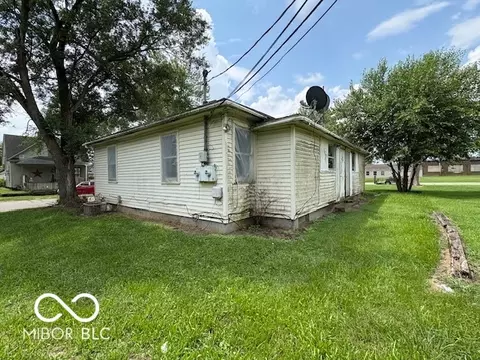 202-204 E Maple St, Muncie, IN 47305 photo 5
