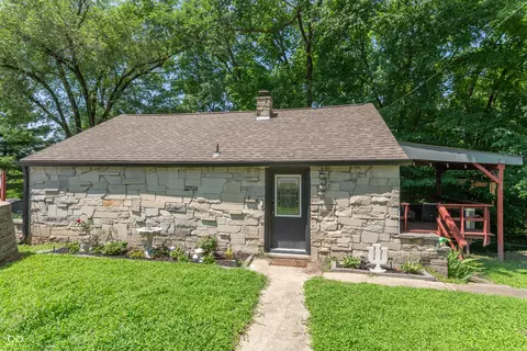 29 E Blaine St, Martinsville, IN 46151