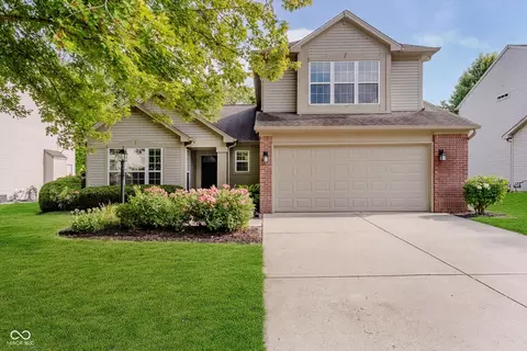 10047 Perlita Pl, Fishers, IN 46038