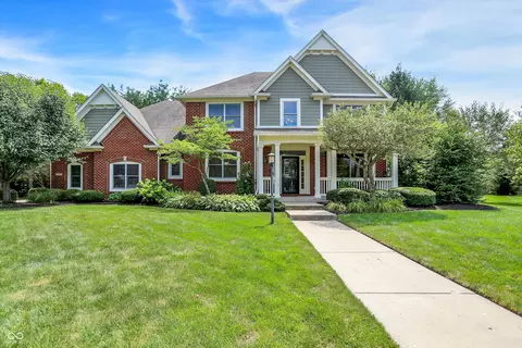 9811 Buttondown Ln, Zionsville, IN 46077