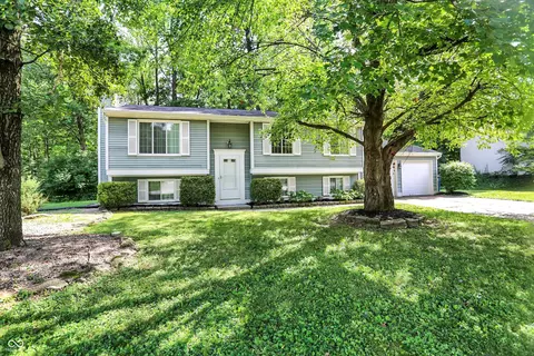 5845 E 91st St, Indianapolis, IN 46250