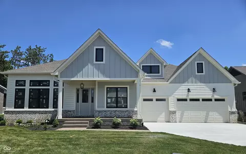 17153 Sanders Farm Cir, Carmel, IN 46074