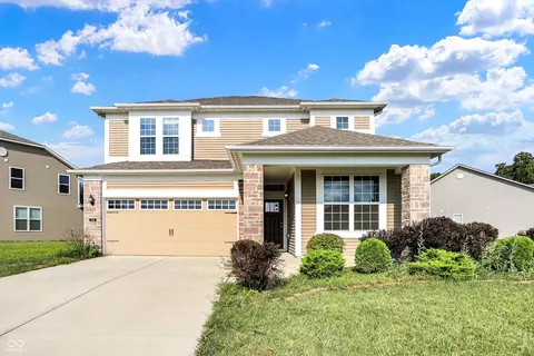 1346 Sarah Way, Avon, IN 46123