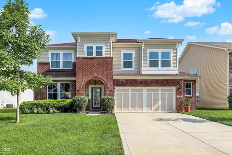 6564 W Black Tail Way, Mccordsville, IN 46055