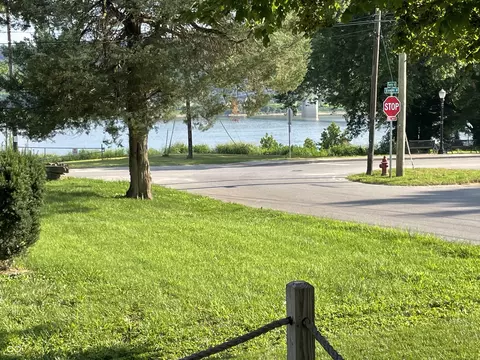 106 Ferry St, Madison, IN 47250 photo 8