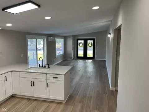 106 Ferry St, Madison, IN 47250 photo 13