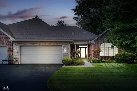 11225 Red Fox Run, Fishers, IN 46038